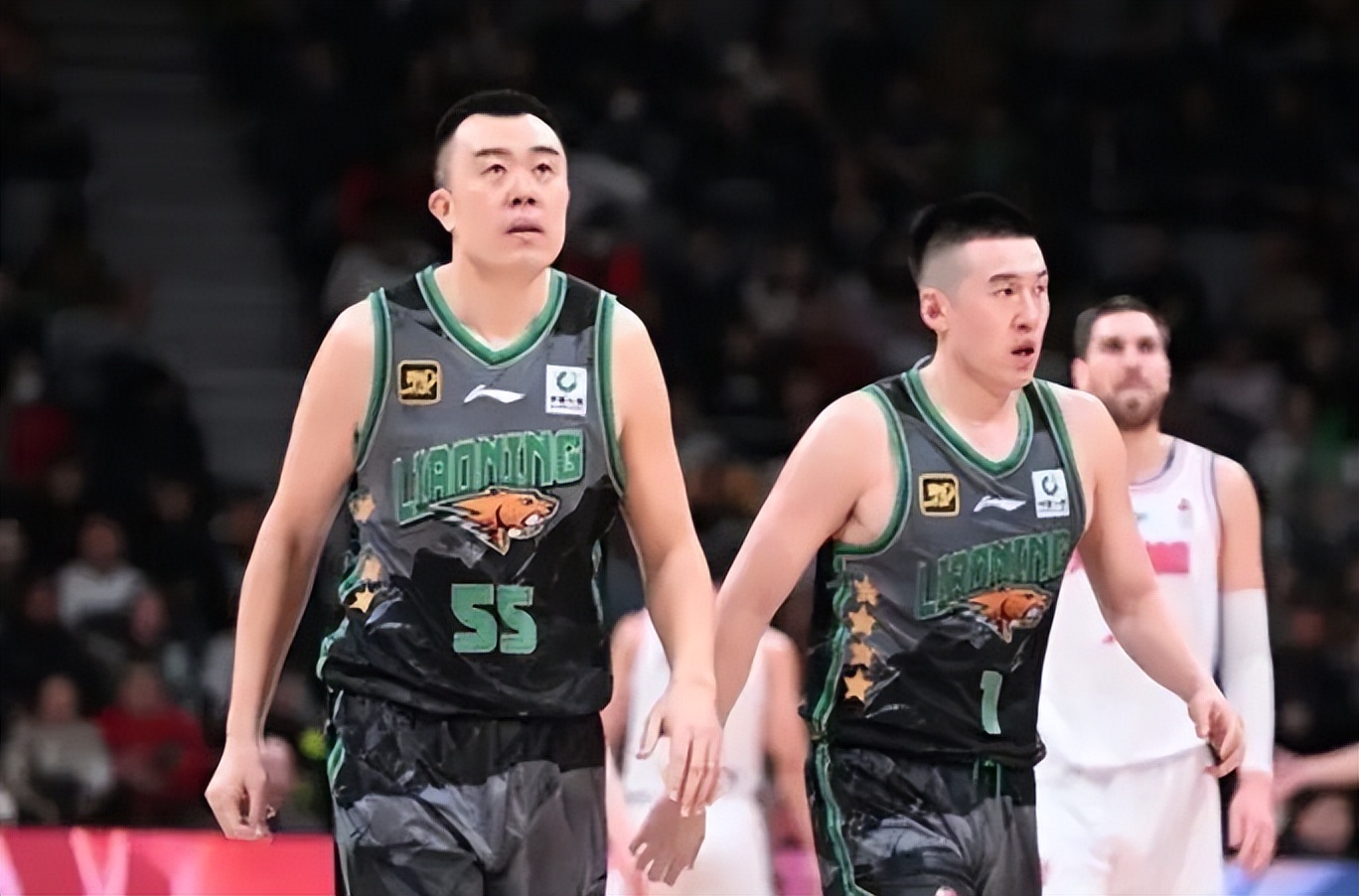 赛地聚焦：CBA常规赛冲刺阶段热度飙升，多伦多猛龙豪取连胜，管理层满意，赛程密集仍需轮换的简单介绍-lpl竞猜