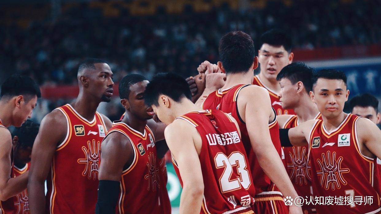 关于CBA常规赛赛程吃紧，武汉三镇今晨内部沟通，悬念犹存，赛程密集仍需轮换的信息-lol竞猜